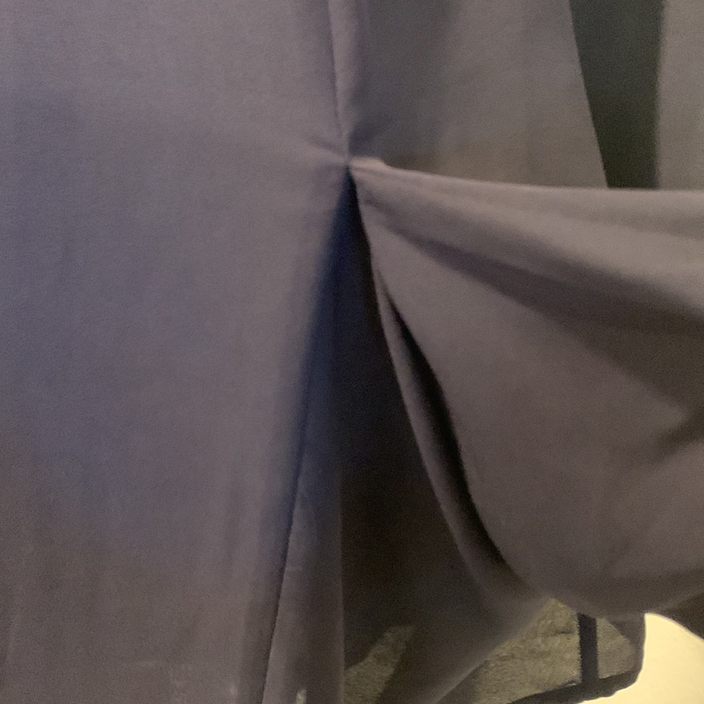 💥 Banana Republic sleeveless top with knot on front side - Picture 5 of 9